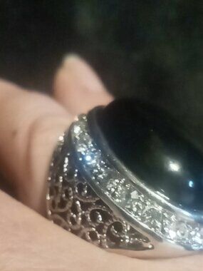 Park Lane statement Ring silver w/ a faux black stone fillagree & crystal accent